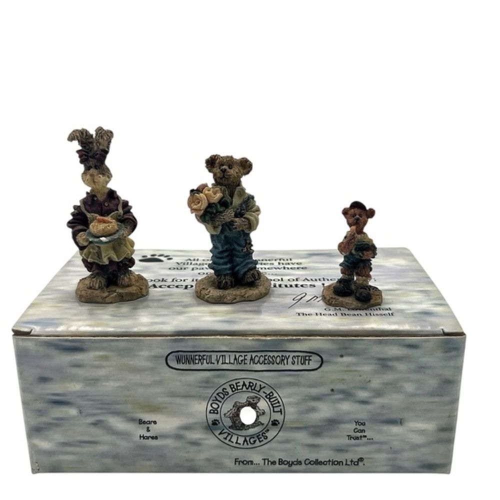 Boyds Bears Wunnerful Village Accessory Stuff Bailey’s Cozy Cottage #19502-1